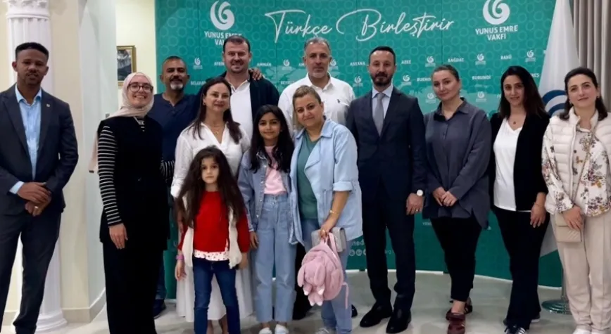 Yazar Seval Kirmit Yazar, Doha'da Türk Kültür Merkezinin Konuğu Oldu