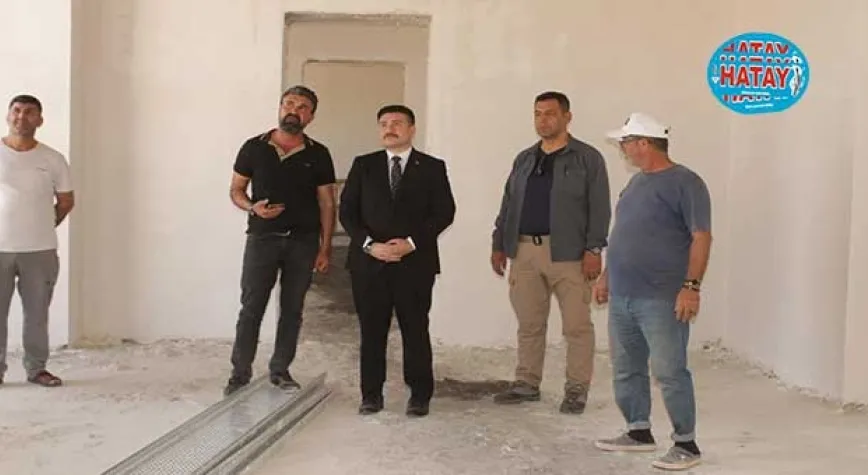 YENİ HÜKÜMET KONAĞINDA İNCELEMELERDE BULUNDU