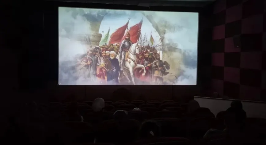 Yetim Çocuklara Sinema Etkinliği