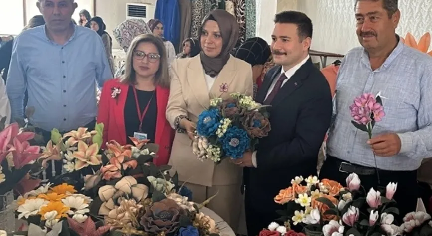 Yıl Sonu Sergisi Açıldı