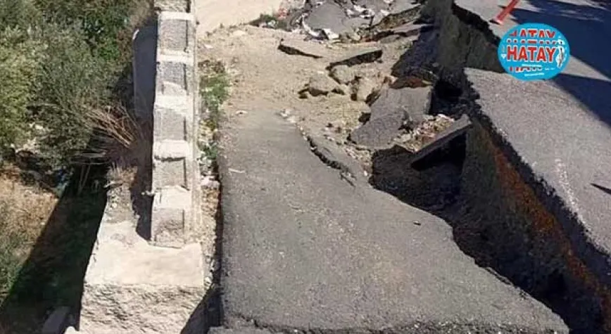 YOL ONARILMAYI BEKLİYOR