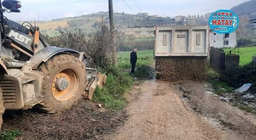 YOL YENİLEME ÇALIŞMALARI SÜRÜYOR