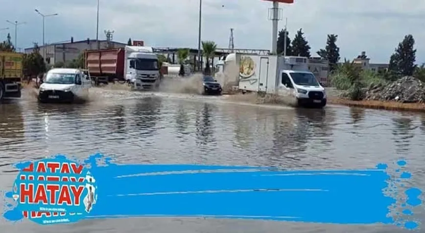 Yollar nehre dönüştü