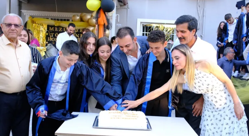 Yolunuz Açık, Geleceğiniz Aydınlık Olsun!