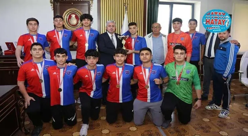YÜKSELİŞ KOLEJİ FUTSAL TAKIMI HATAY BÖLGE ŞAMPİYONU