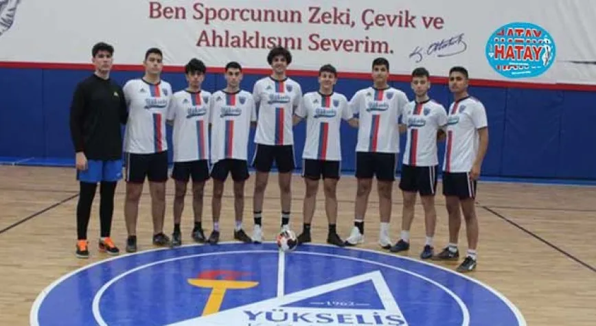 YÜKSELİŞ KOLEJİ FUTSAL TAKIMI TÜRKİYE ŞAMPİYONASINA HAZIRLANIYOR