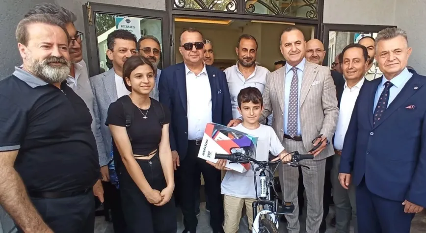 Zeynep Deniz Cavide Şahutoğlu Ortaokulu’nda Bahar Şenliği