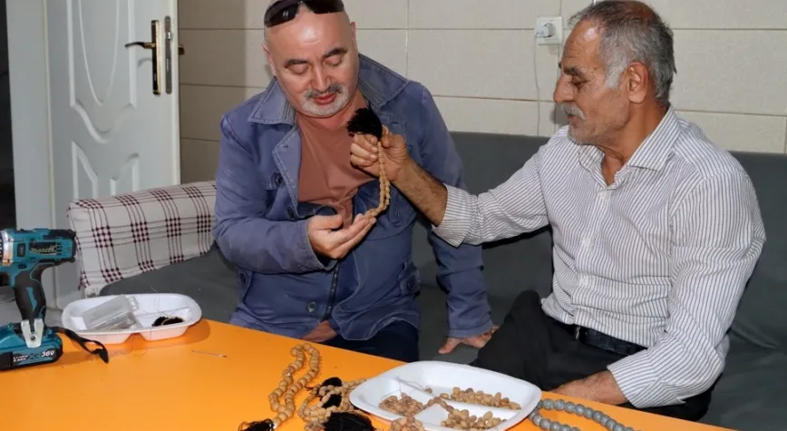 Zeytin Çekirdeğinden Tespihe: Doğanın Sanata Yolculuğu